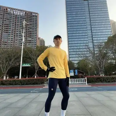 龙亮民